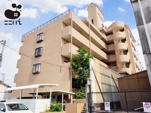 姫路市飾磨区若宮町、マンションの外観画像です