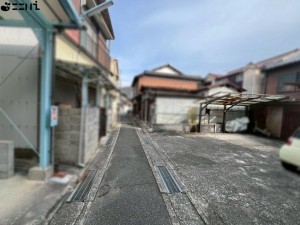 相生市相生、収益/事業用物件/住宅の前面道路を含む現地写真画像です