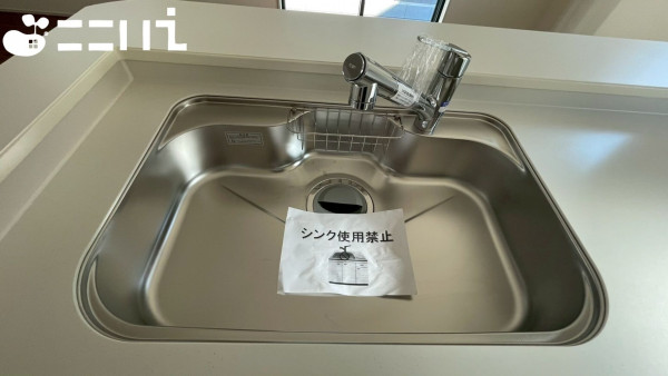 姫路市青山、新築一戸建てのキッチン画像です