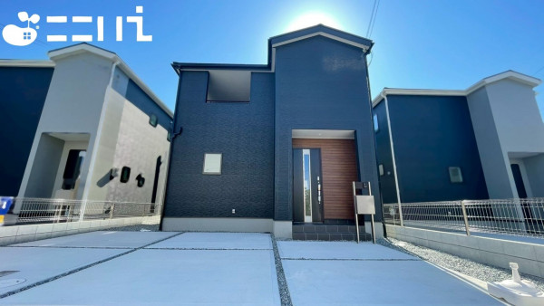 姫路市青山、新築一戸建ての外観画像です