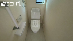 姫路市青山、新築一戸建てのトイレ画像です