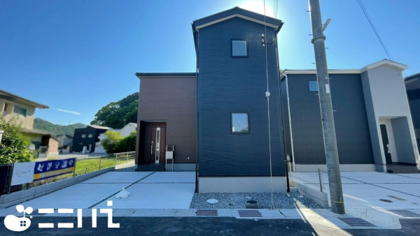 姫路市青山、新築一戸建ての外観画像です
