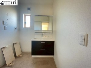 たつの市御津町苅屋、中古一戸建ての洗面画像です