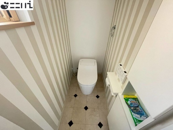 たつの市御津町苅屋、中古一戸建てのトイレ画像です