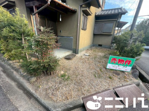 姫路市飾東町、中古一戸建ての外観画像です