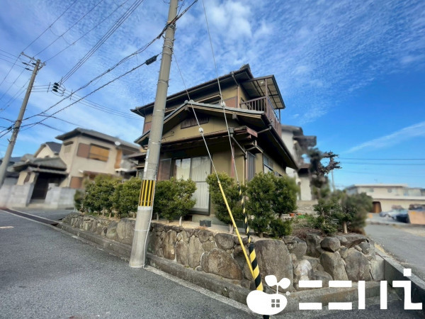 姫路市飾東町、中古一戸建ての外観画像です