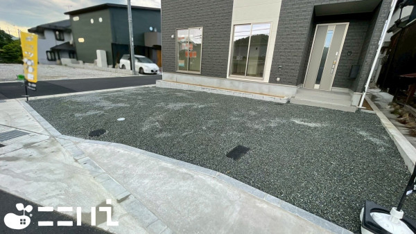 姫路市別所町、新築一戸建ての駐車場画像です