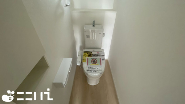 姫路市別所町、新築一戸建てのトイレ画像です