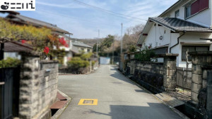 揖保郡太子町糸井、土地の前面道路を含む現地写真画像です