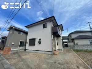 姫路市飾磨区阿成、中古一戸建ての外観画像です