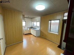 相生市菅原町、中古一戸建ての居間画像です
