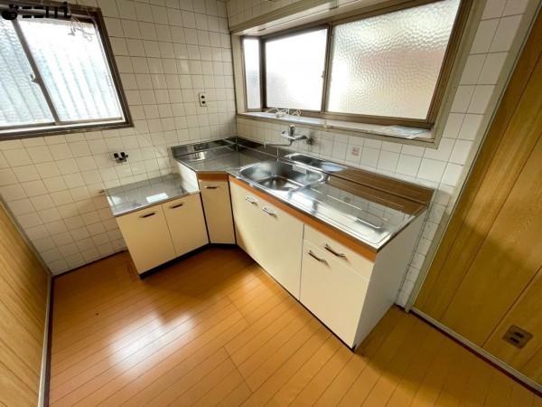 相生市菅原町、中古一戸建てのキッチン画像です