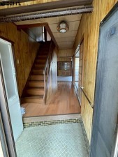 相生市相生、中古一戸建ての玄関画像です