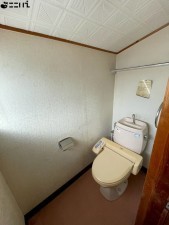 相生市相生、中古一戸建てのトイレ画像です