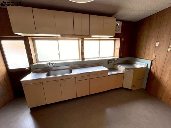 相生市相生、中古一戸建てのキッチン画像です