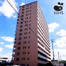 姫路市佃町、マンションの外観画像です