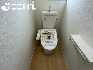 姫路市花田町、新築一戸建てのトイレ画像です