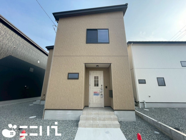 姫路市網干区興浜、新築一戸建ての外観画像です