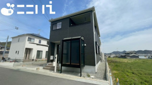 姫路市飾東町、中古一戸建ての画像です