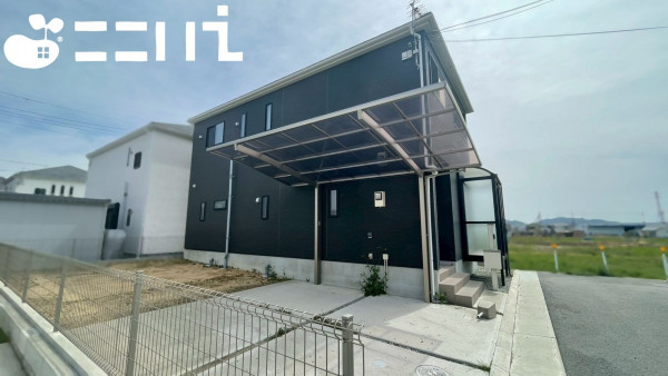 姫路市飾東町、中古一戸建ての画像です