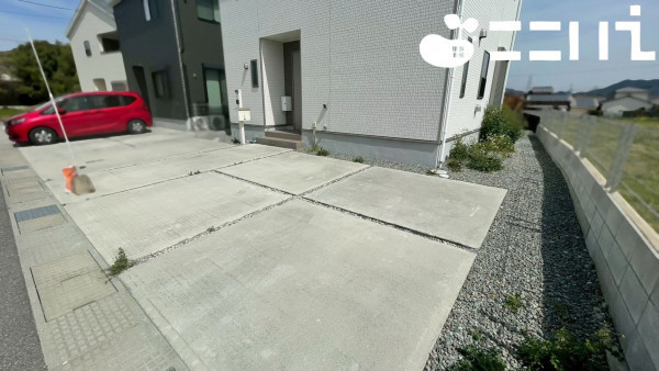 姫路市飾東町、中古一戸建ての外観画像です