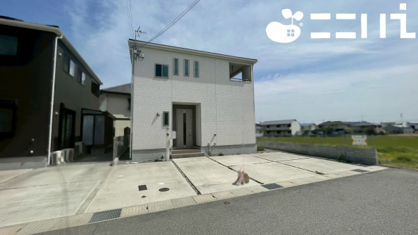 姫路市飾東町、中古一戸建ての外観画像です