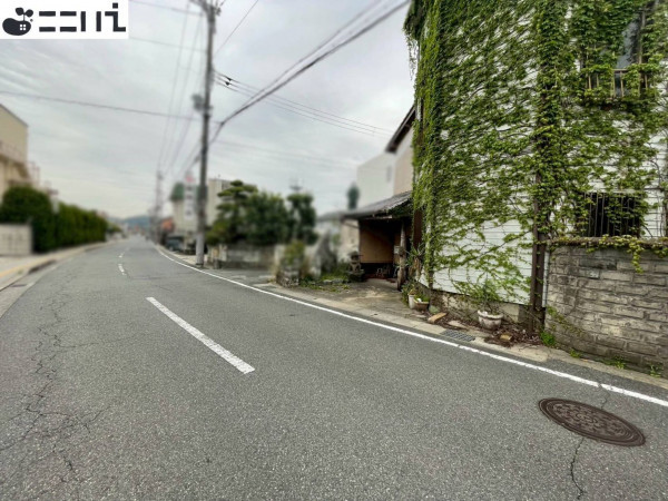 たつの市龍野町富永、土地の前面道路を含む現地写真画像です