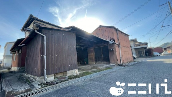 姫路市広畑区蒲田、中古一戸建ての外観画像です