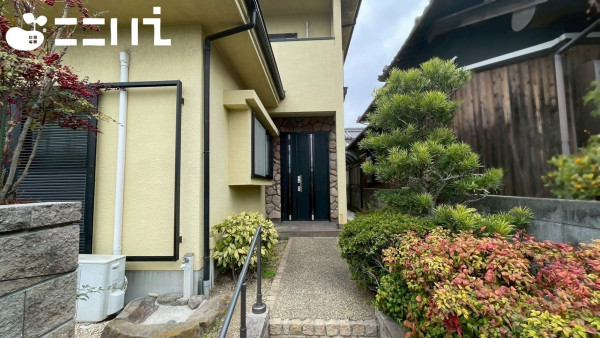 姫路市飾磨区阿成、中古一戸建ての外観画像です