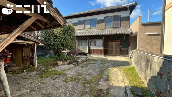 姫路市網干区垣内本町、中古一戸建ての外観画像です