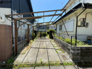 たつの市御津町中島、中古一戸建ての駐車場画像です