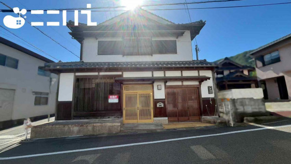 たつの市龍野町大手、中古一戸建ての画像です