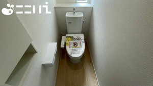姫路市東山、新築一戸建てのトイレ画像です