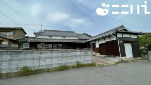姫路市飾東町、中古一戸建ての外観画像です