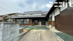 姫路市飾東町、中古一戸建ての外観画像です