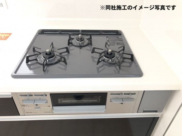 姫路市上大野、新築一戸建てのキッチン画像です