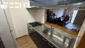 姫路市飾磨区構、マンションの画像です