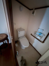 姫路市飾磨区構、土地のトイレ画像です