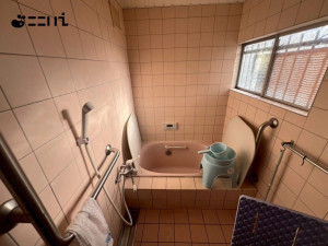 姫路市飾磨区構、土地の風呂画像です