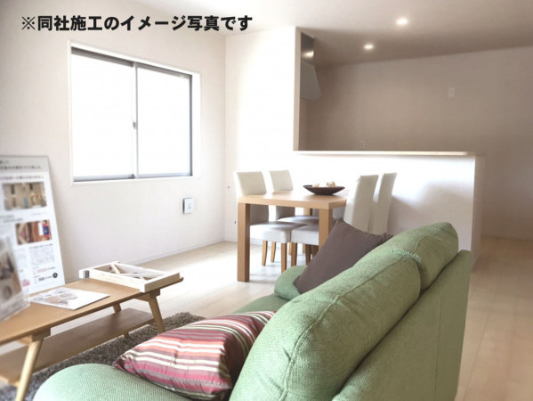 姫路市網干区新在家、新築一戸建ての居間画像です