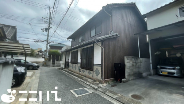 姫路市網干区浜田、中古一戸建ての外観画像です