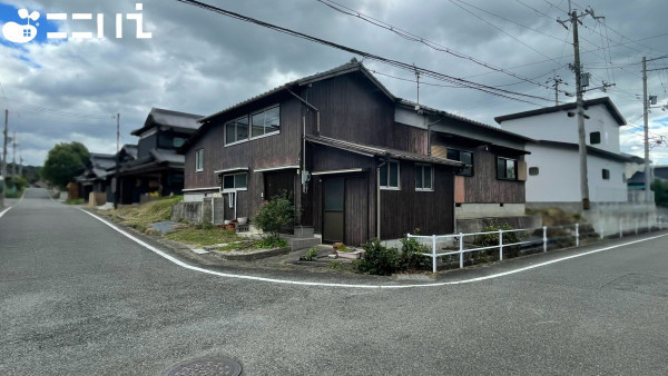 たつの市揖西町南山、中古一戸建ての外観画像です