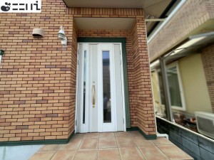 揖保郡太子町太田、中古一戸建ての玄関画像です