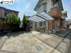 揖保郡太子町太田、中古一戸建ての駐車場画像です