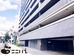 姫路市東駅前町、マンションのエントランス画像です