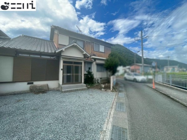 たつの市新宮町新宮、中古一戸建ての外観画像です