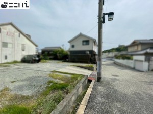 たつの市龍野町中霞城、土地の前面道路を含む現地写真画像です