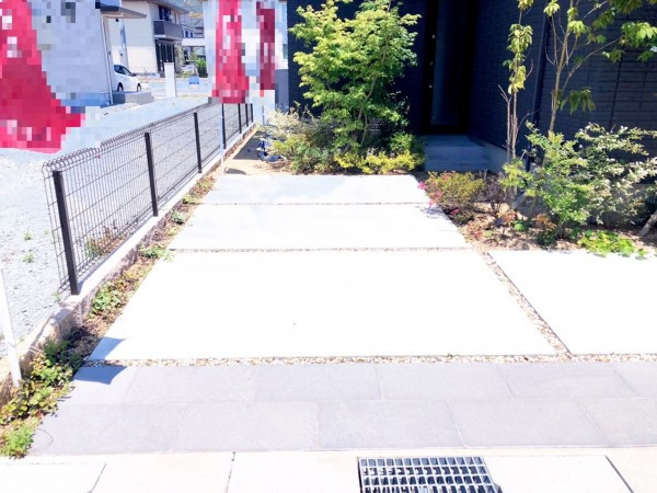 姫路市広畑区北野町、中古一戸建ての駐車場画像です