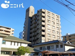 姫路市栗山町、マンションの外観画像です