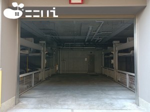 姫路市栗山町、マンションの駐車場画像です